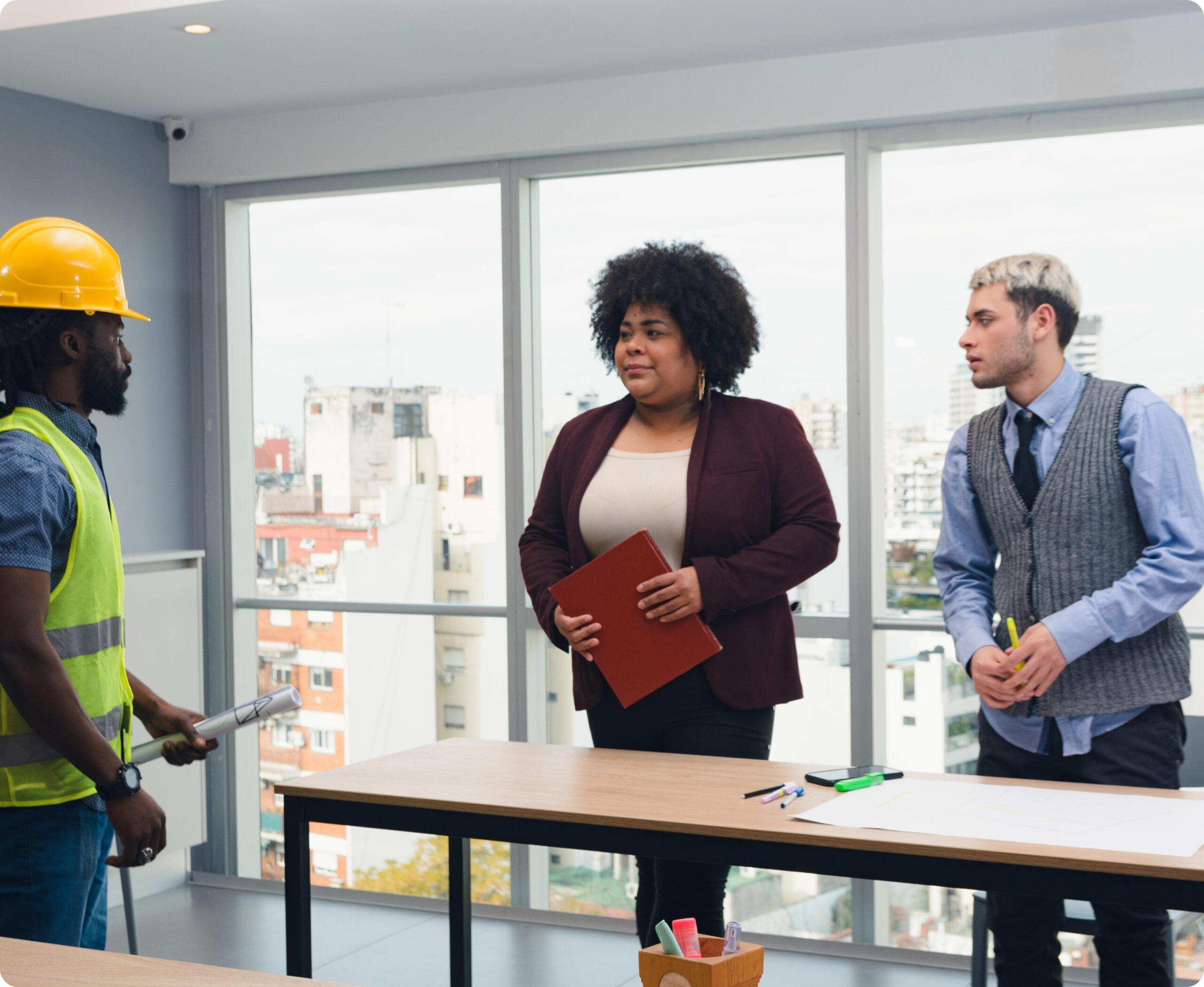 Business admin people in an office (4)